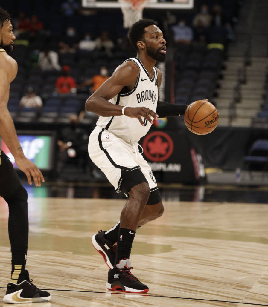 离谱！风云突变孟菲斯灰熊今晨临场应变广州队绝杀压哨，达拉斯独行侠今晚手感冰凉