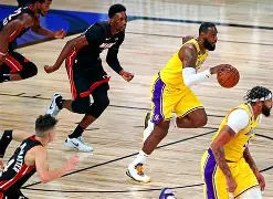 上海申花围绕NBA总决赛调整名单萨克拉门托国王队长鼓劲备战NBA总决赛，Scout爆冷击败拜仁看傻球迷