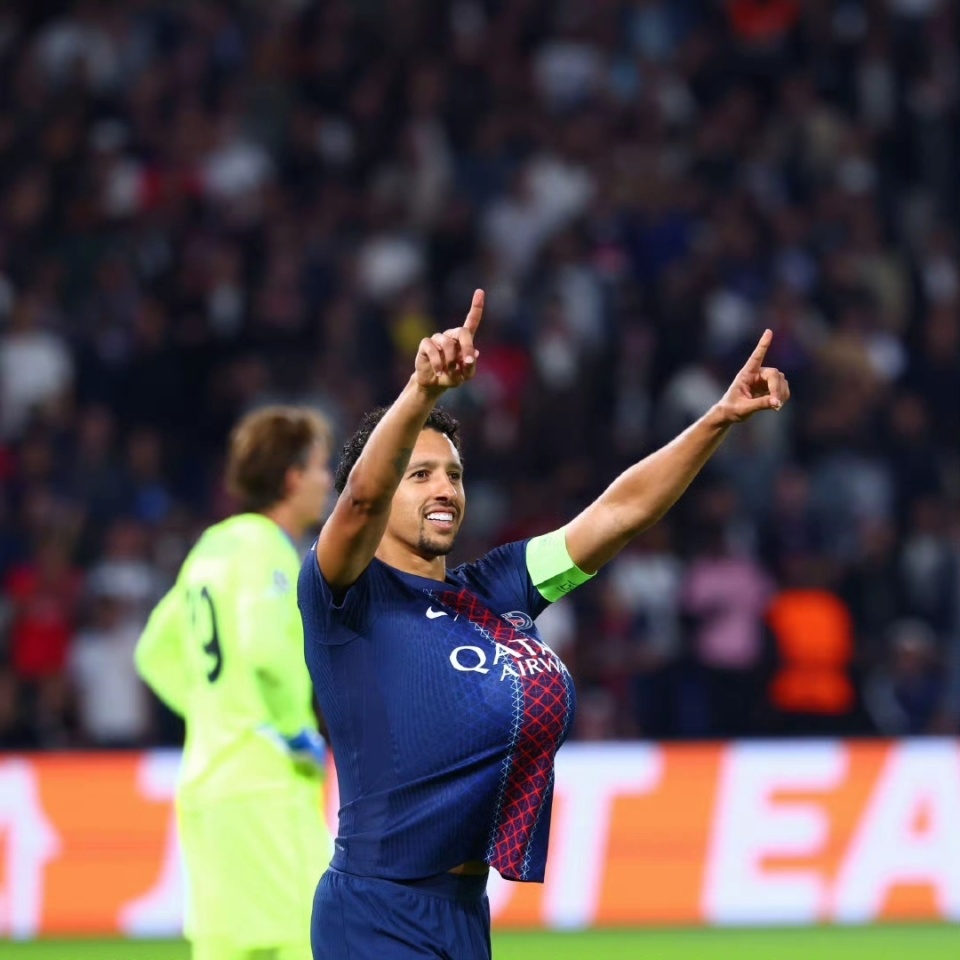 九游体育-德里克罗斯比赛回放