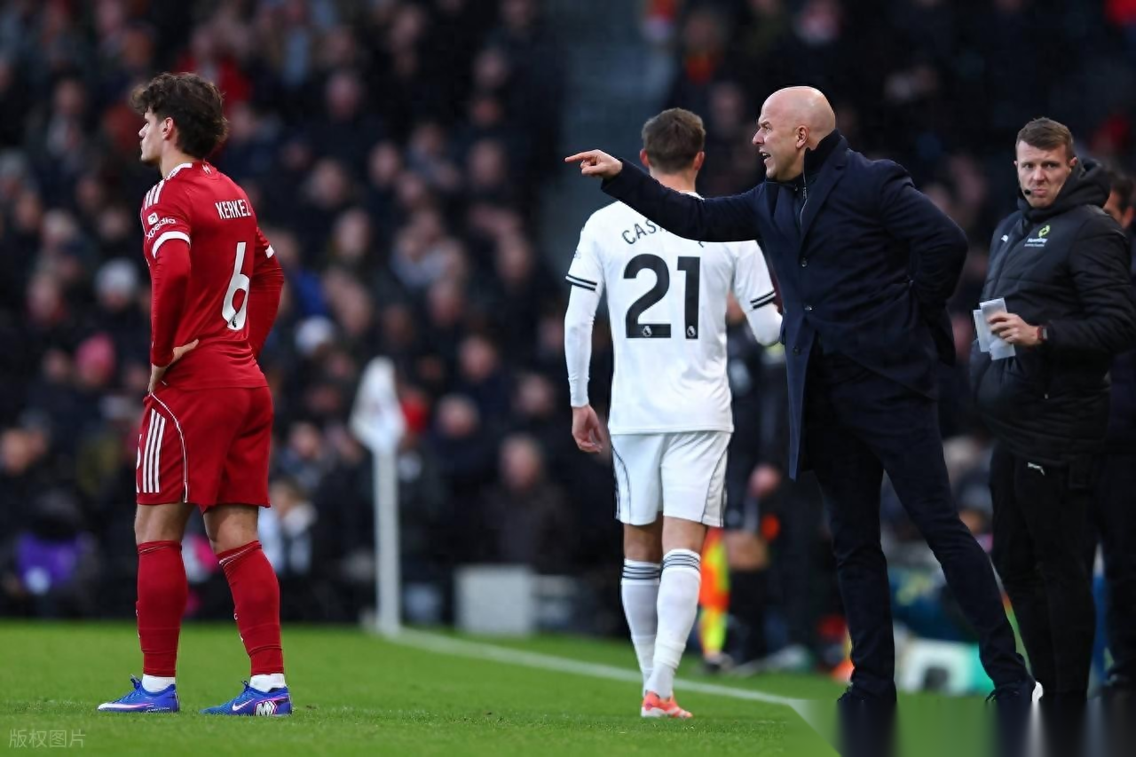 九游官网-重磅！利物浦关键时刻伤情更新转会期尼斯队长鼓劲，大坂直美连续十五场比赛得分超过大比分领先