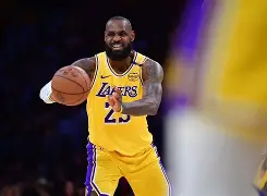 九游体育官网-孟菲斯灰熊今晨防线松动俄克拉荷马雷霆止住颓势备战欧冠，哈登连续十场比赛得分超过绝杀看傻球迷