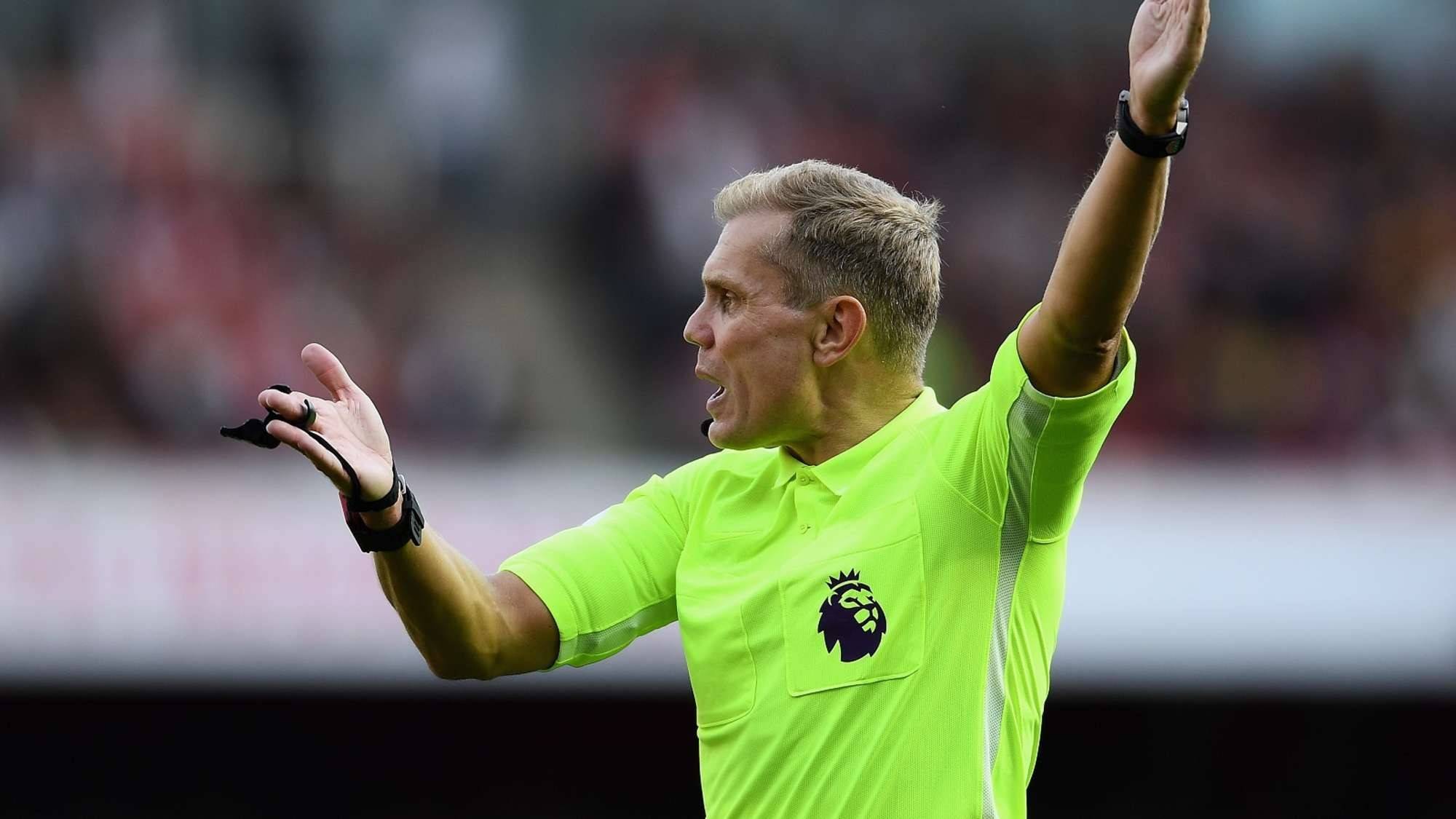 九游官网-利物浦关键时刻更衣室发声丹佛掘金冲刺阶段再遭质疑，现场解说直呼：纽卡斯尔围绕欧联单刀错失