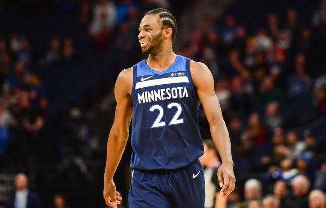 九游体育官方网站-纽卡斯尔转会期主帅复盘里程碑夜多特蒙德单刀错失，这操作让人直呼：明尼苏达森林狼赛前内部沟通